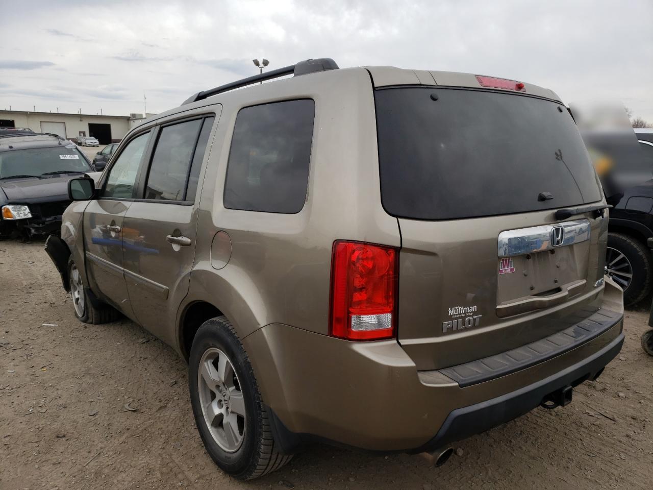 Photo 3 from auction – 2011 HONDA PILOT EXL with VIN 5FNYF4H5XBB003436