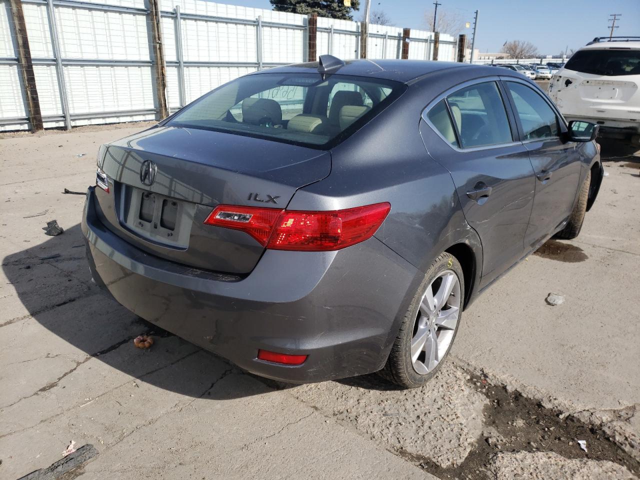 Photo 4 from auction – 2013 ACURA ILX 20 TEC with VIN 19VDE1F71DE003475