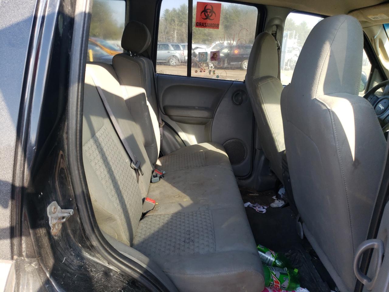 Photo 6 from auction – 2007 JEEP LIBERTY SP with VIN 1J4GL48KX7W540329