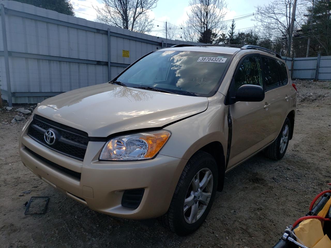 Photo 2 from auction – 2011 TOYOTA RAV4 with VIN 2T3BF4DV4BW171384