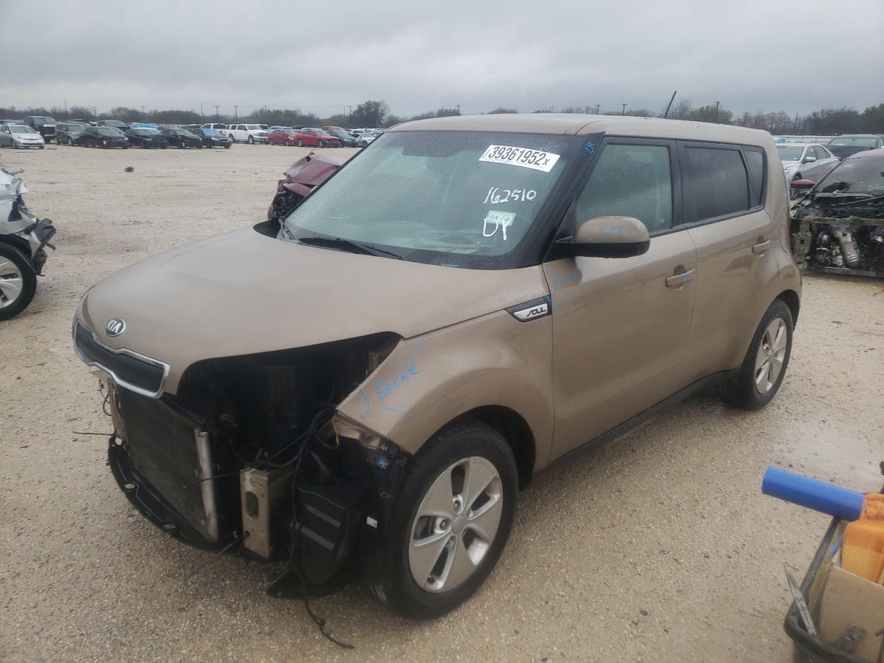Photo 2 from auction – 2016 KIA SOUL with VIN KNDJN2A20G7244508