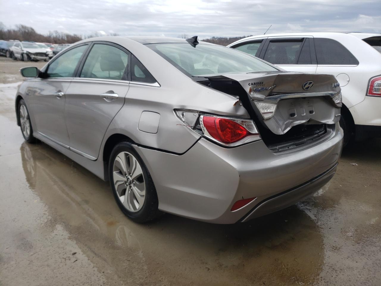 Photo 3 from auction – 2013 HYUNDAI SONATA HYB with VIN KMHEC4A48DA074607