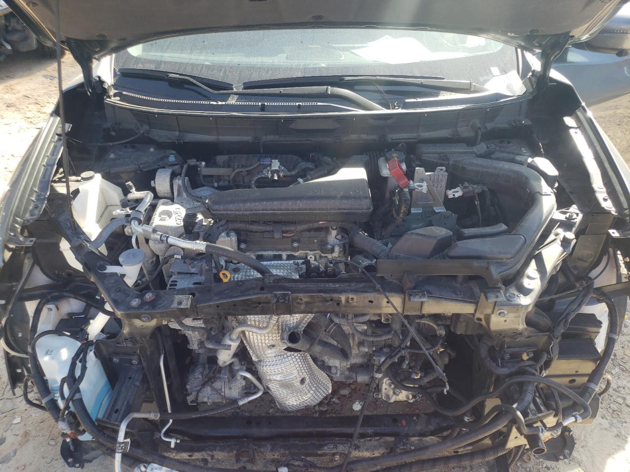Photo 7 from auction – 2018 NISSAN ROGUE S with VIN 5N1AT2MV7JC752674