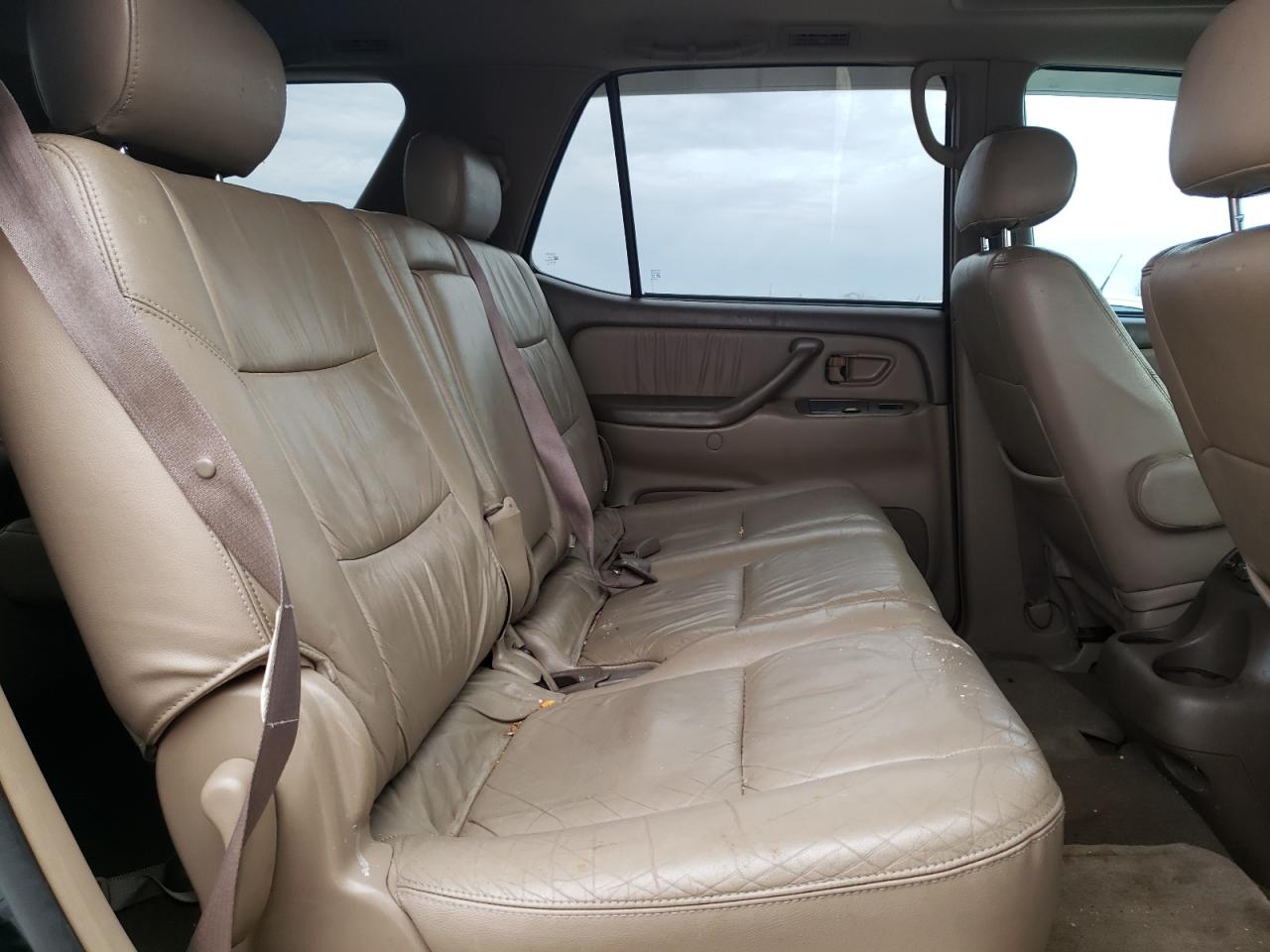 Photo 6 from auction – 2001 TOYOTA SEQUOIA LI with VIN 5TDBT48A71S002220