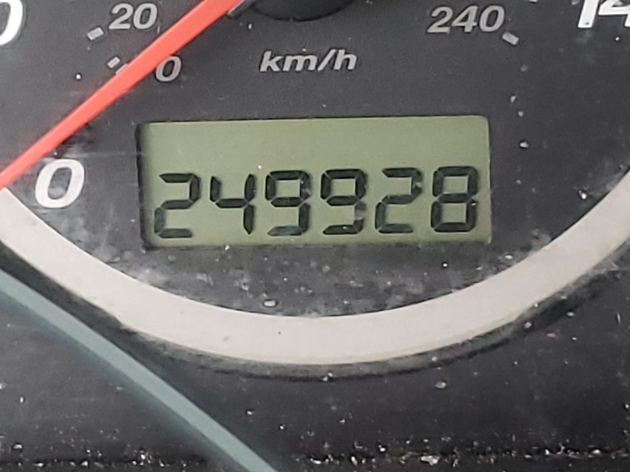 Photo 8 from auction – 2003 HONDA CRV with VIN JHLRD78403C006754