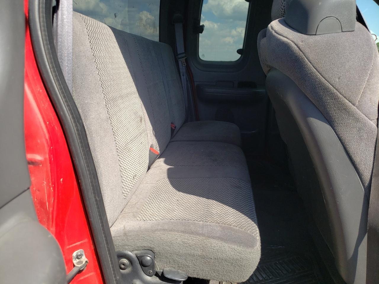 Zdjęcie 6 z aukcji – 2002 FORD F150 z VIN 1FTRX17272NB13241