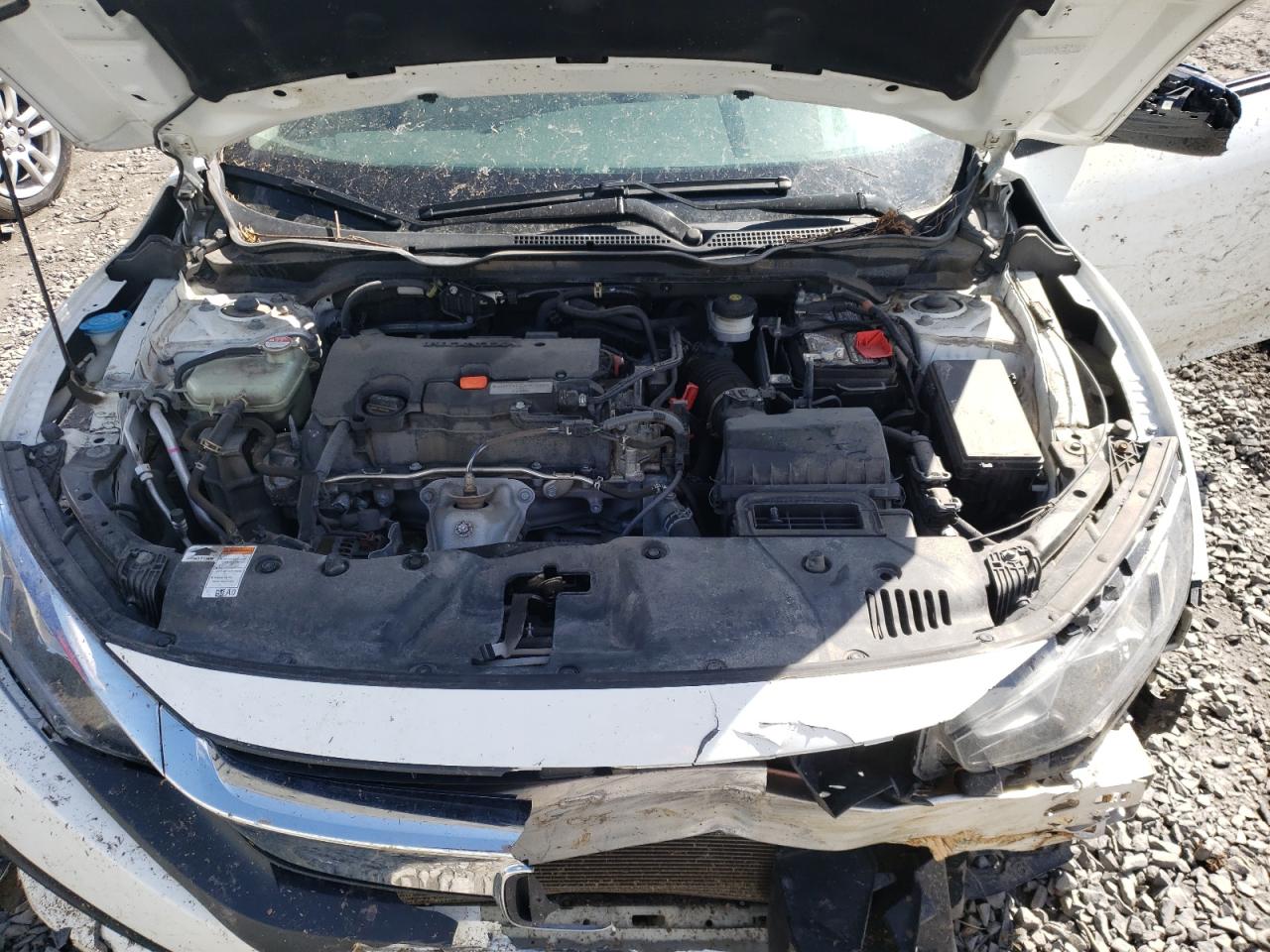 Photo 7 from auction – 2018 HONDA CIVIC LX with VIN 19XFC2F51JE203763