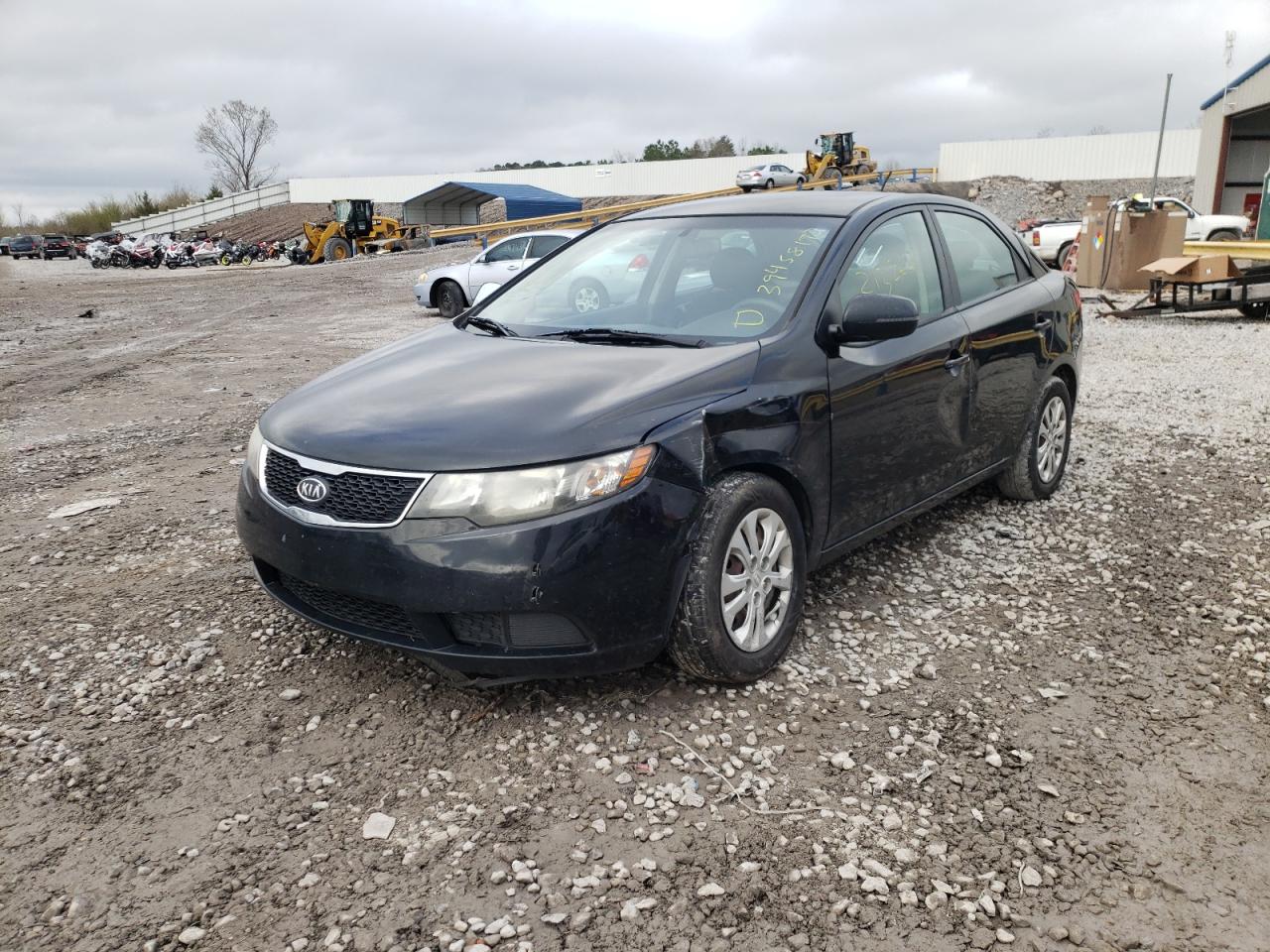 Foto 2 de la subasta – 2013 KIA FORTE EX con VIN KNAFU4A28D5646205