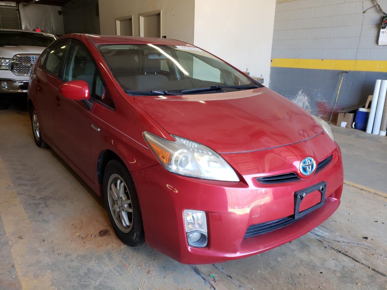 TOYOTA PRIUS 2011 with VIN JTDKN3DU1B0287196 - Photo from auction