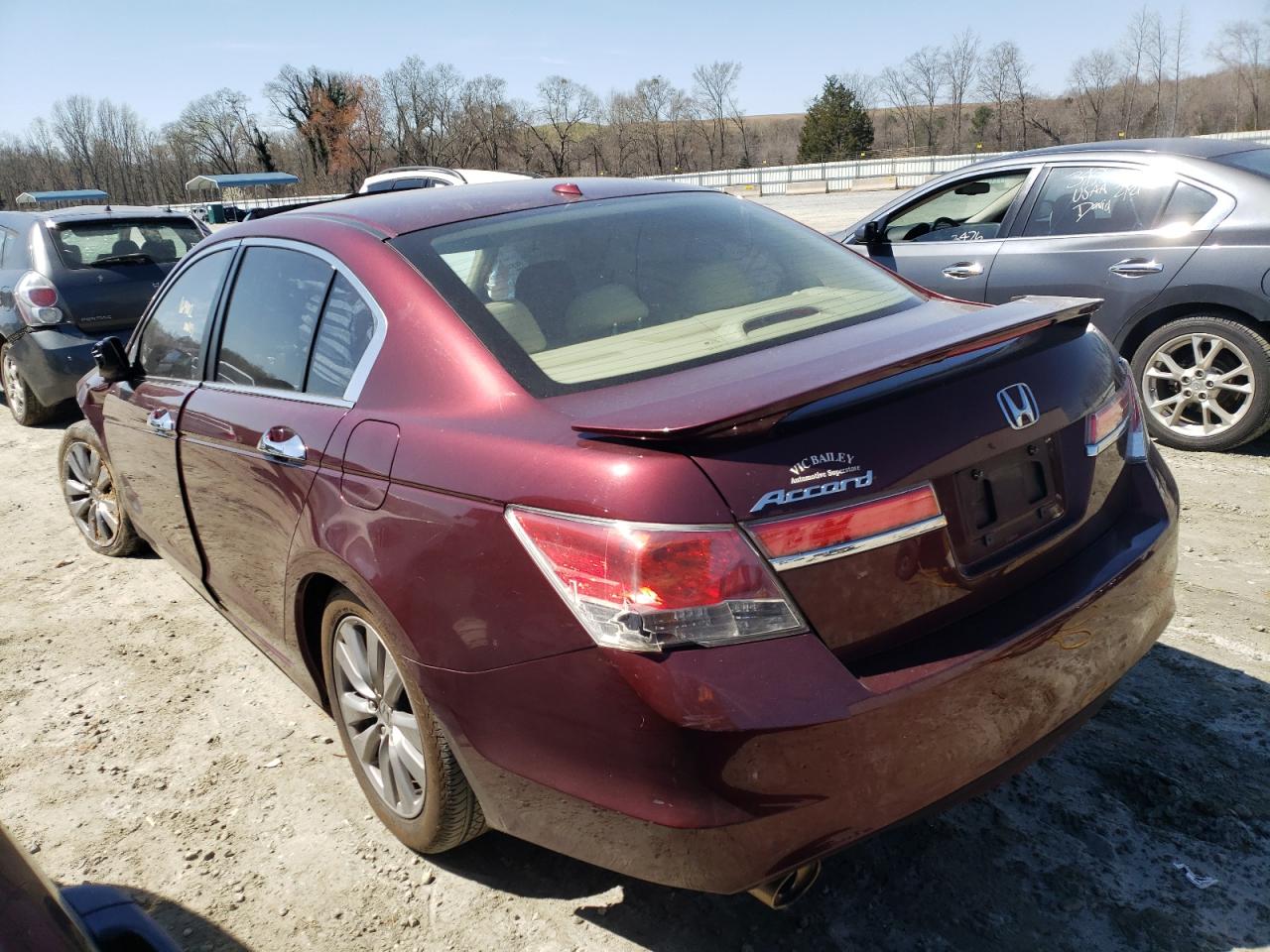 Photo 3 from auction – 2012 HONDA ACCORD EXL with VIN 1HGCP3F84CA028150