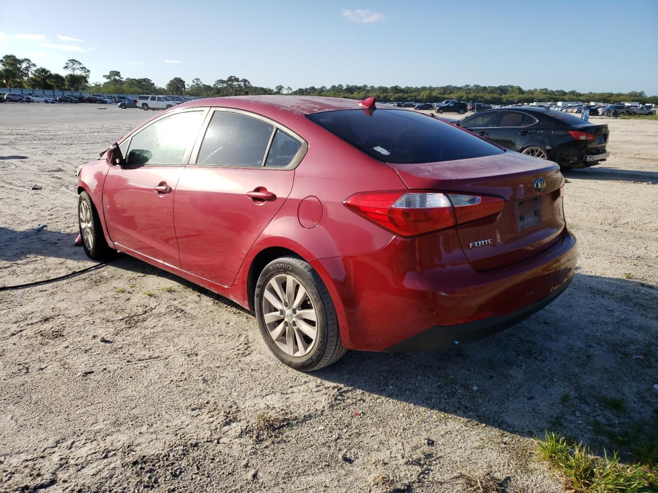 Photo 3 from auction – 2014 KIA FORTE LX with VIN KNAFX4A63E5063519