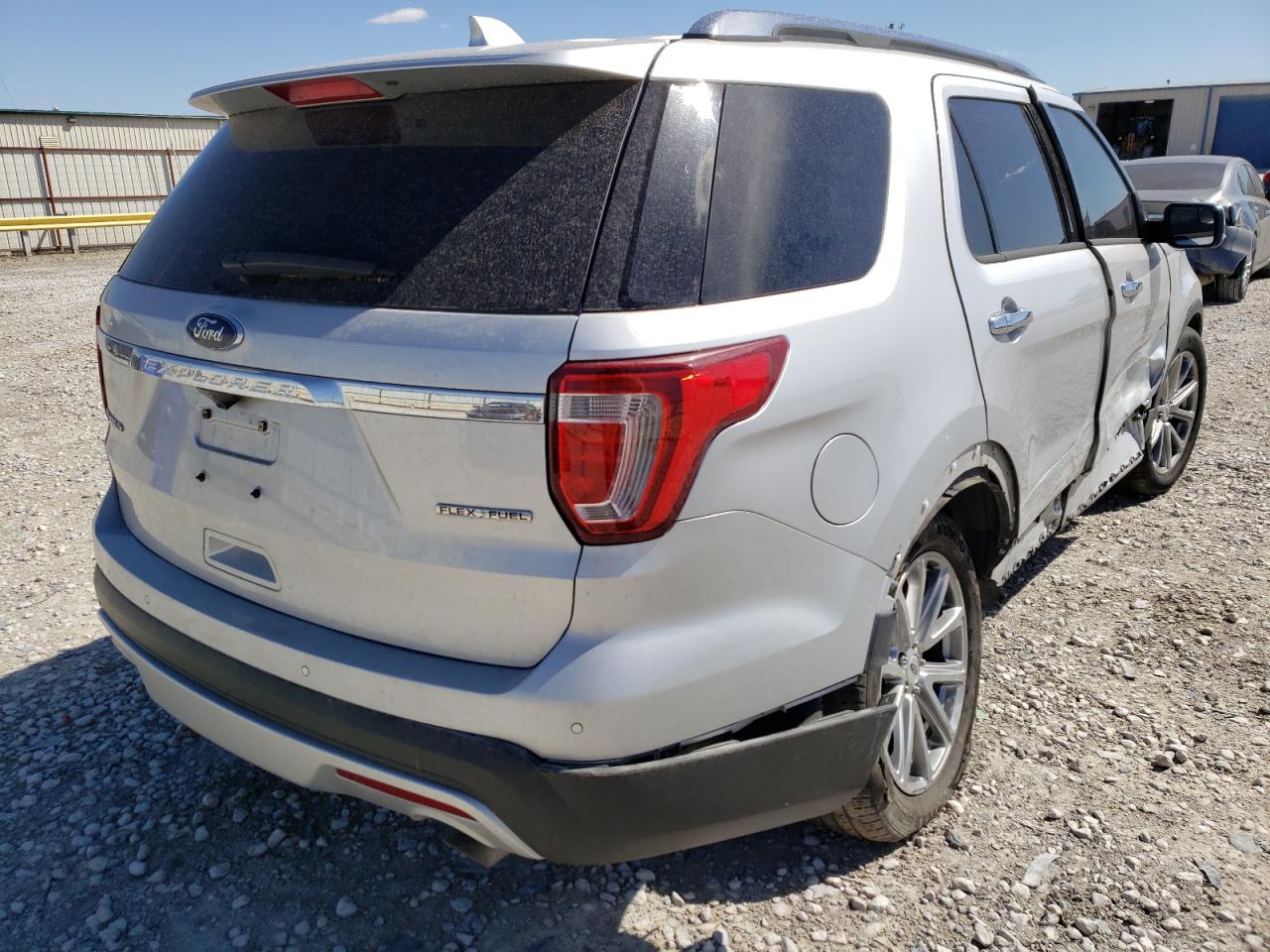 Photo 4 from auction – 2016 FORD EXPLORER L with VIN 1FM5K7F84GGA44831