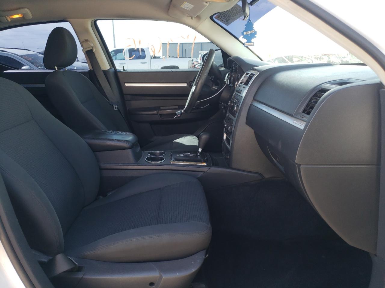 Photo 5 from auction – 2010 DODGE CHARGER SX with VIN 2B3CA3CV9AH290532