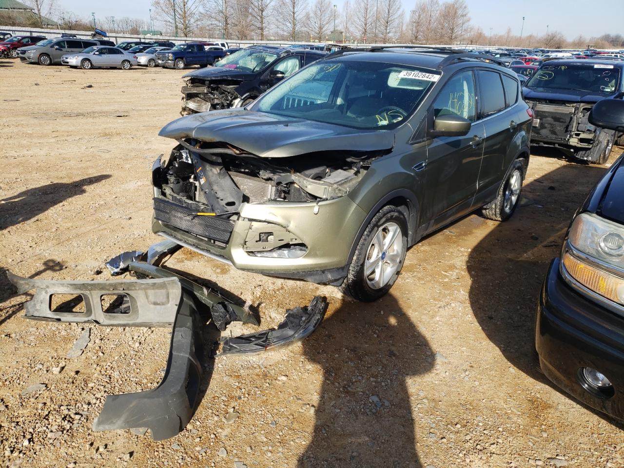 Photo 2 from auction – 2013 FORD ESCAPE SE with VIN 1FMCU9G9XDUC38197