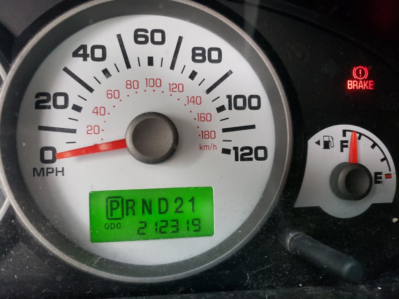 Photo 8 from auction – 2007 FORD ESCAPE XLT with VIN 1FMYU03177KB09934