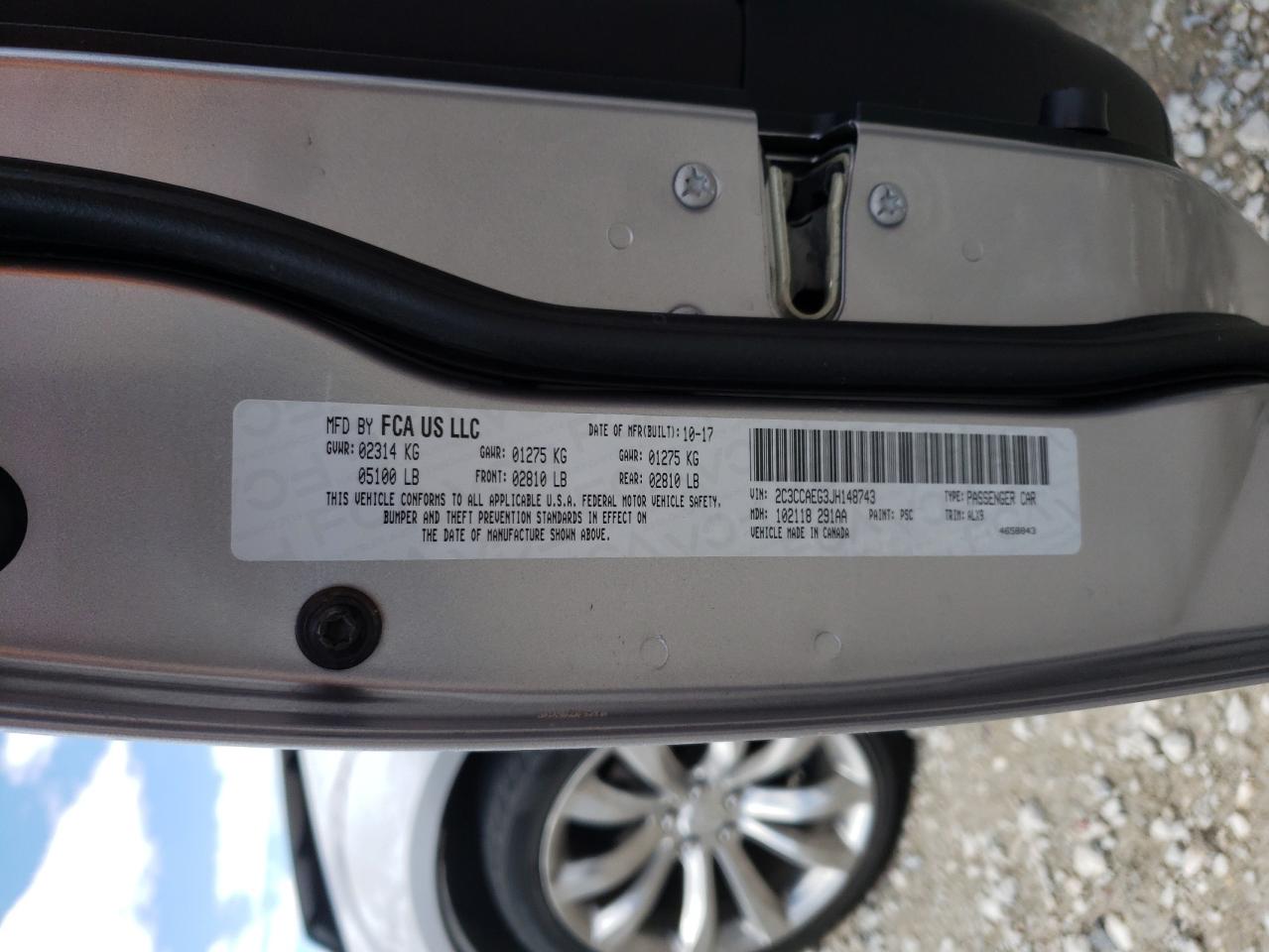 Photo 10 from auction – 2018 CHRYSLER 300 LIMITE with VIN 2C3CCAEG3JH148743
