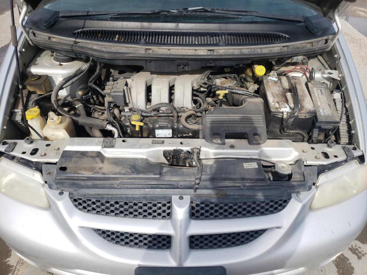 Photo 7 from auction – 2000 DODGE GRAND CARA with VIN 1B4GT44L3YB595313
