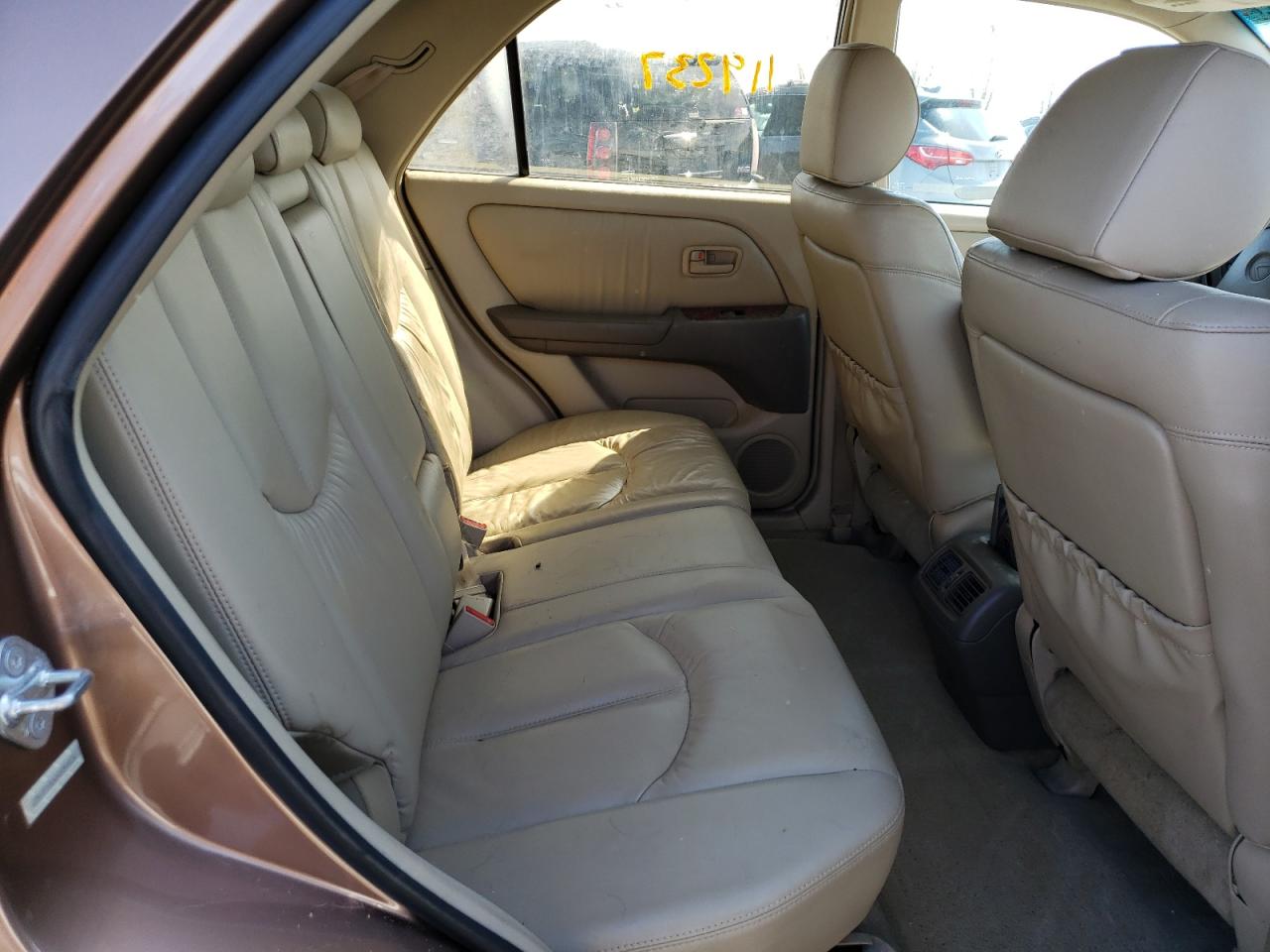 Photo 6 from auction – 1999 LEXUS RX 300 with VIN JT6HF10U4X0050024