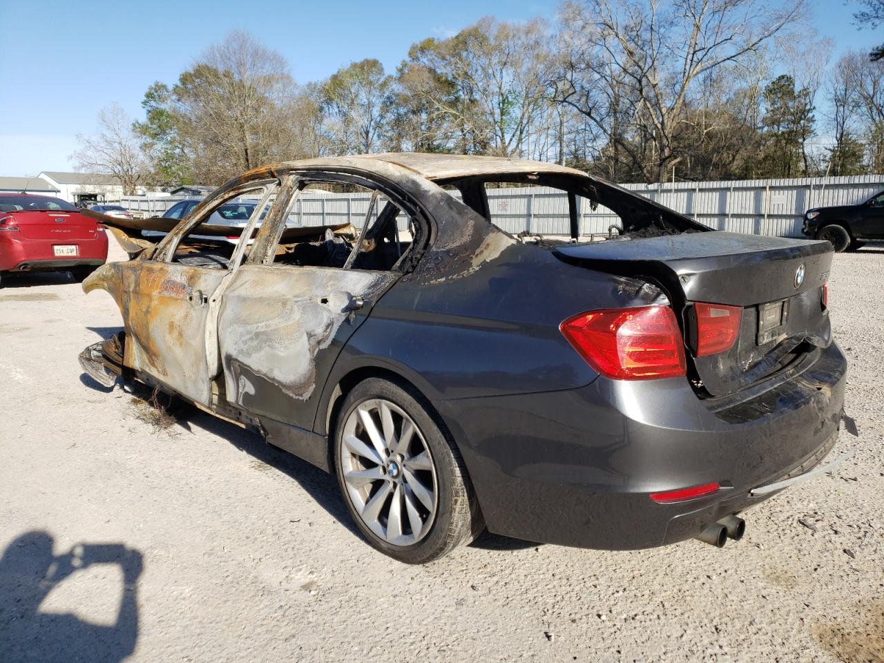 Photo 3 from auction – 2013 BMW 328 I with VIN WBA3A5C52DF355833