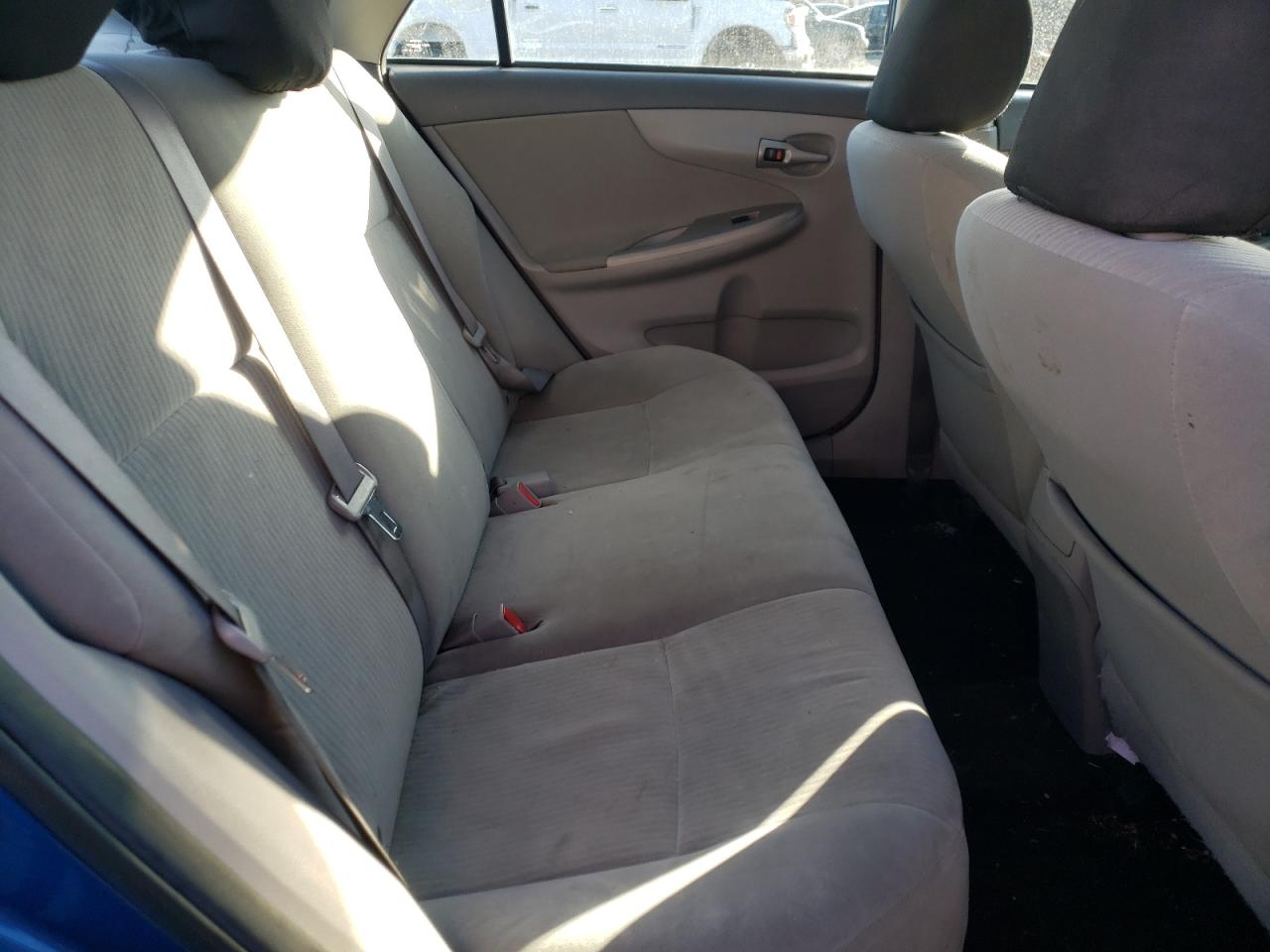 Photo 6 from auction – 2010 TOYOTA COROLLA BA with VIN 2T1BU4EE2AC276633