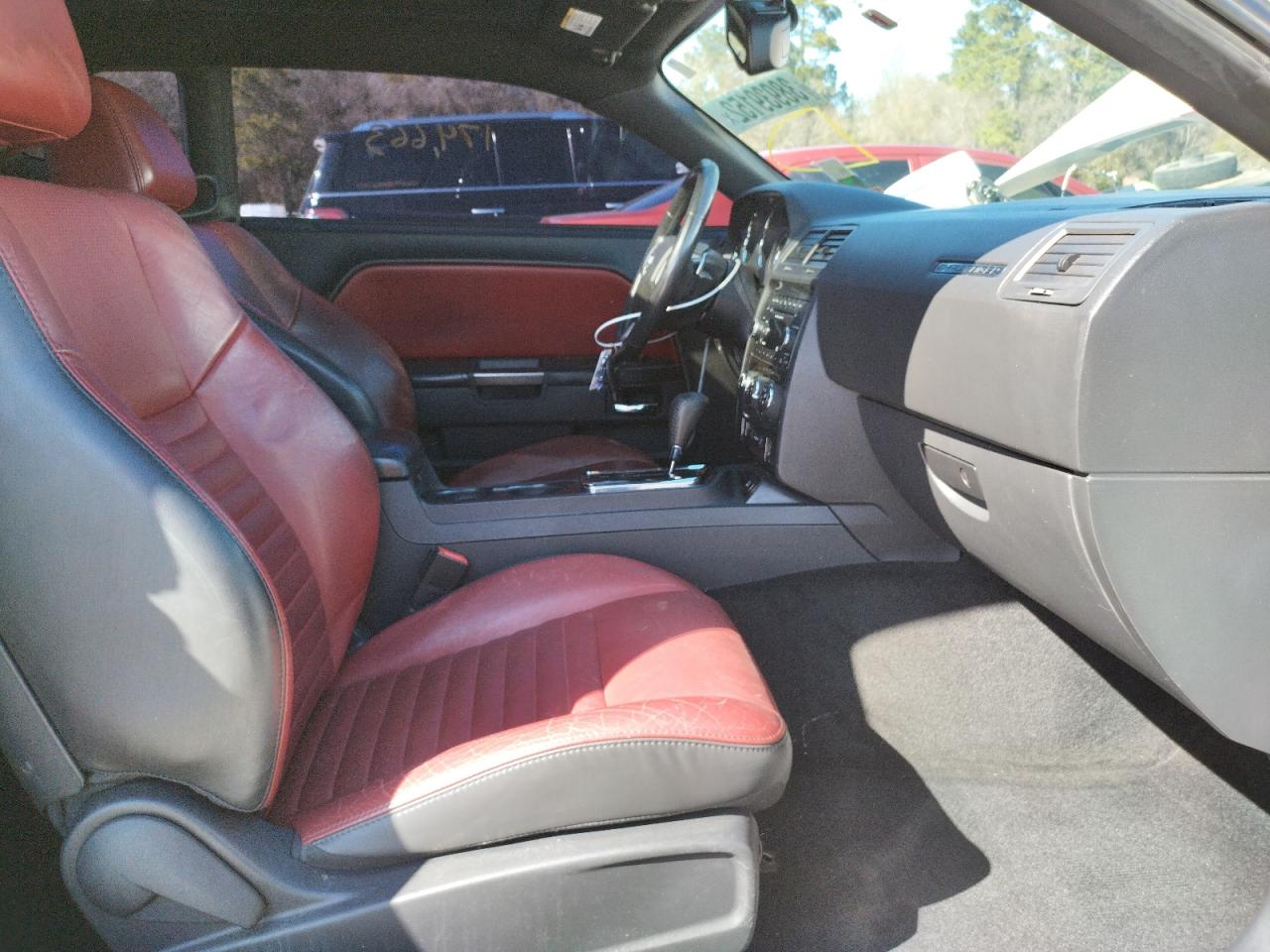 Photo 5 from auction – 2013 DODGE CHALLENGER with VIN 2C3CDYAG0DH704930
