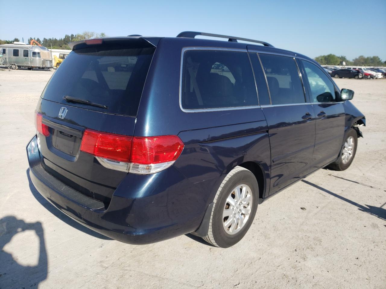 Photo 4 from auction – 2010 HONDA ODYSSEY EX with VIN 5FNRL3H66AB059503