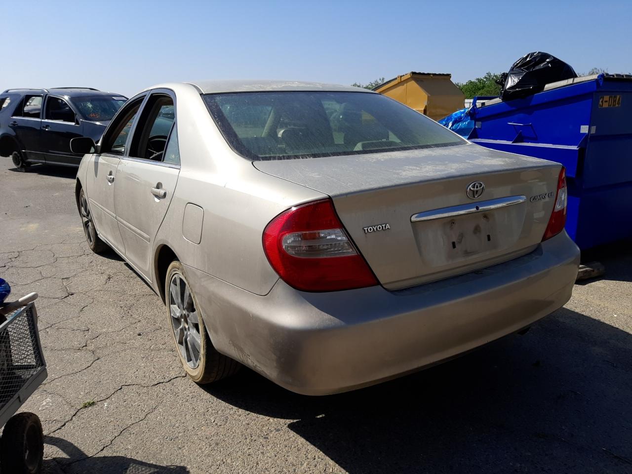 Photo 3 from auction – 2004 TOYOTA CAMRY LE with VIN 4T1BE32K54U377458