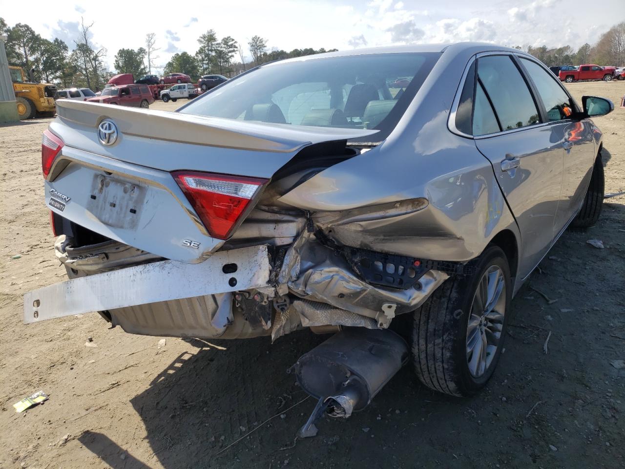 Photo 4 from auction – 2017 TOYOTA CAMRY LE with VIN 4T1BF1FK8HU706333