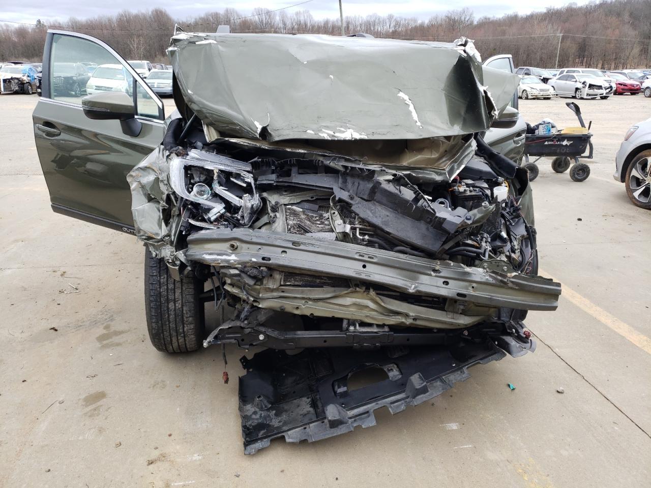 Photo 7 from auction – 2018 SUBARU OUTBACK 3. with VIN 4S4BSENC5J3343398