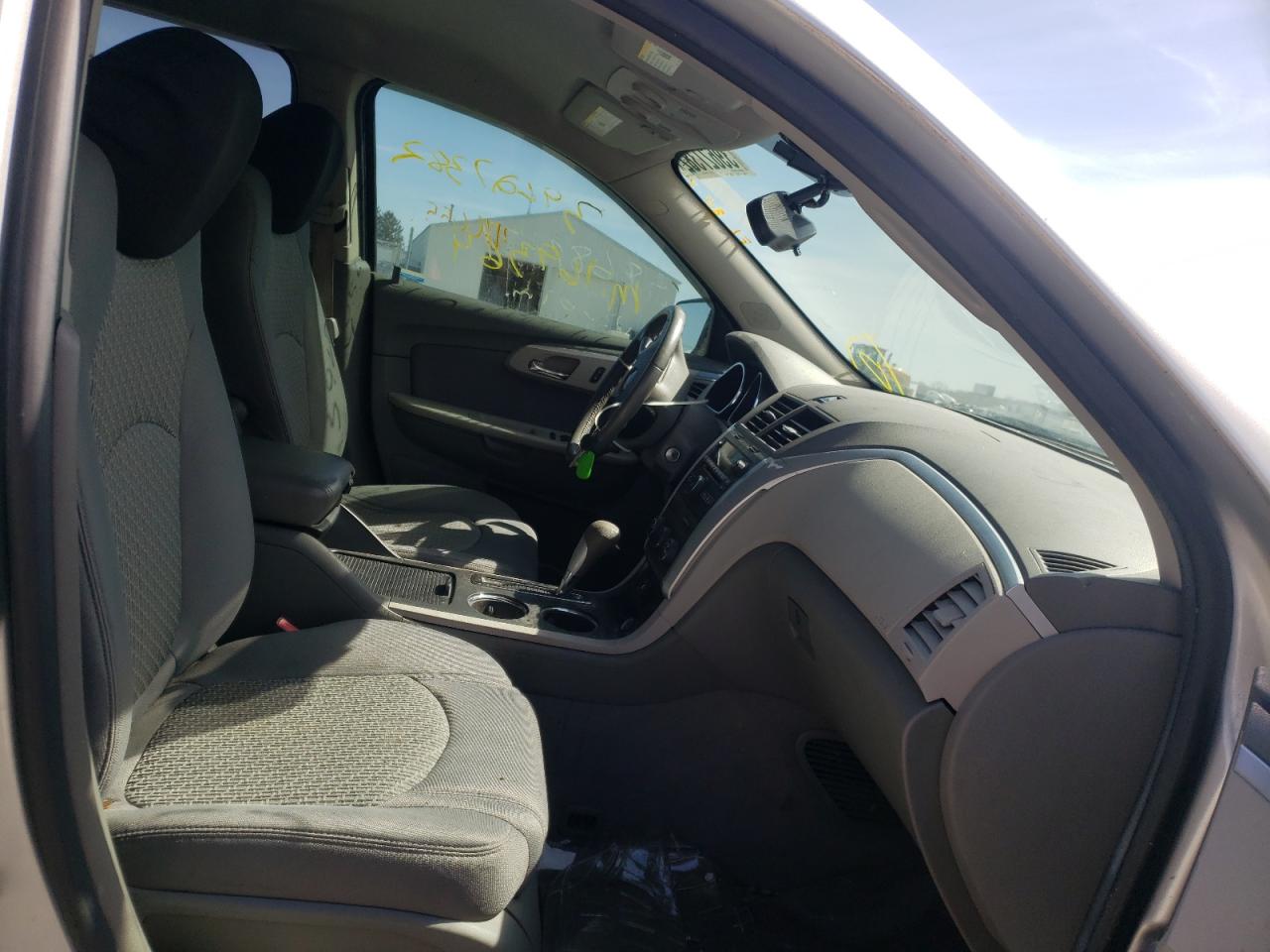 Zdjęcie 5 z aukcji – 2011 CHEVROLET TRAVERSE L z VIN 1GNKVFED3BJ185237