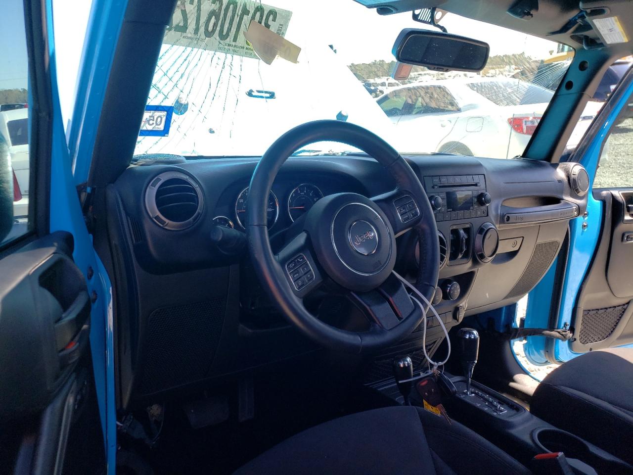 Photo 9 from auction – 2017 JEEP WRANGLER U with VIN 1C4BJWDG5HL669777