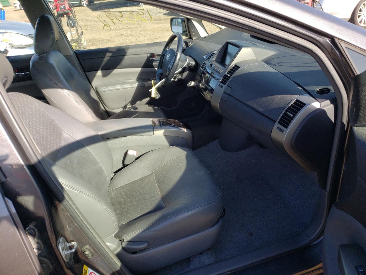 Photo 5 from auction – 2008 TOYOTA PRIUS with VIN JTDKB20UX83301032