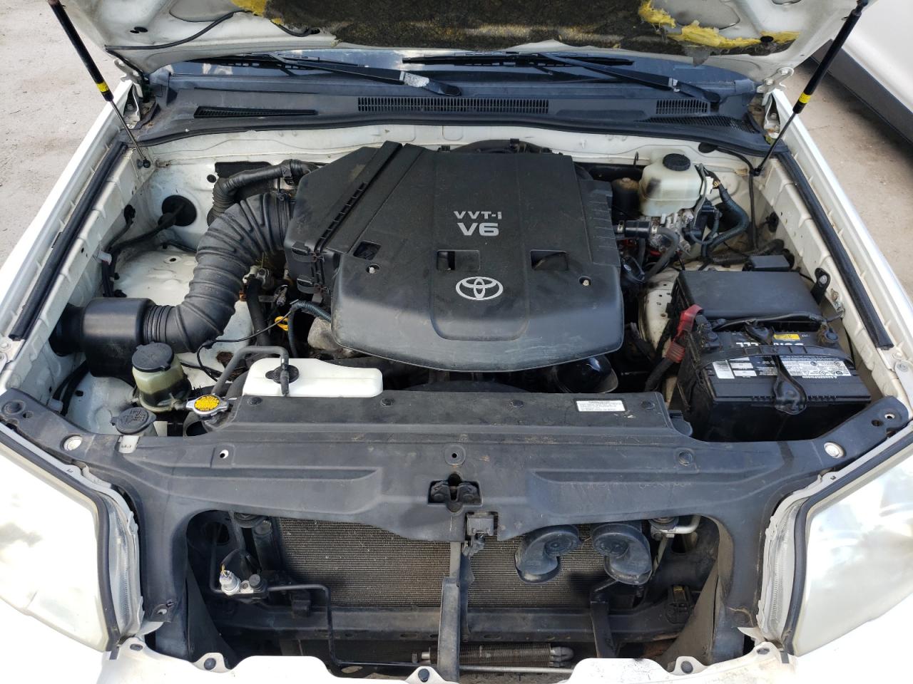 Photo 7 from auction – 2006 TOYOTA 4RUNNER SR with VIN JTEBU14R568063886