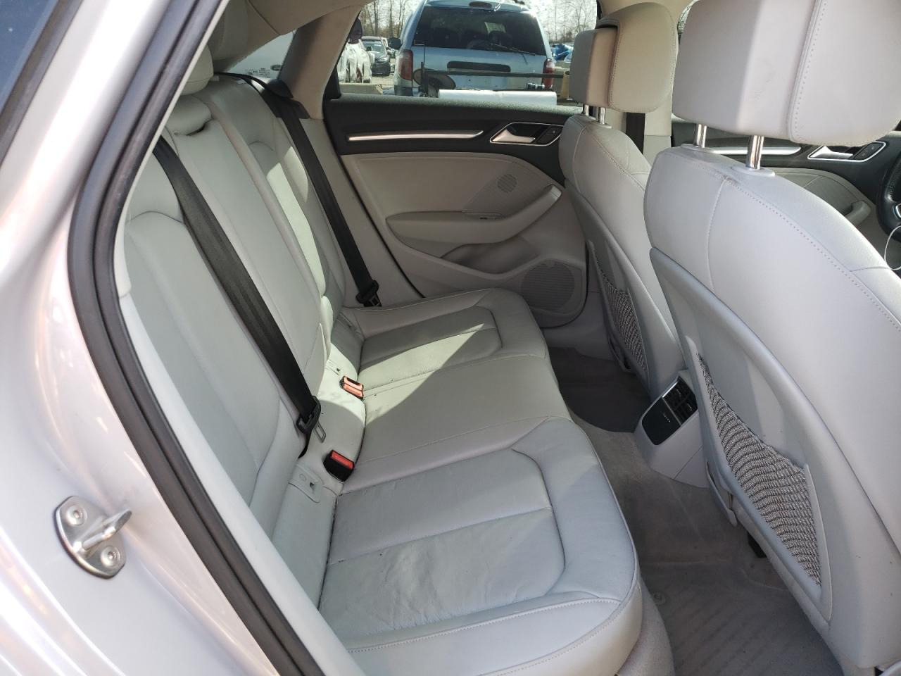 Photo 6 from auction – 2015 AUDI A3 with VIN WAUBFGFF6F1083364