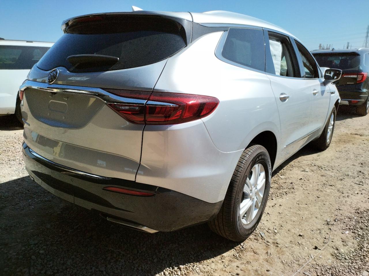 Photo 4 from auction – 2021 BUICK ENCLAVE PR with VIN 5GAERAKW0MJ268664