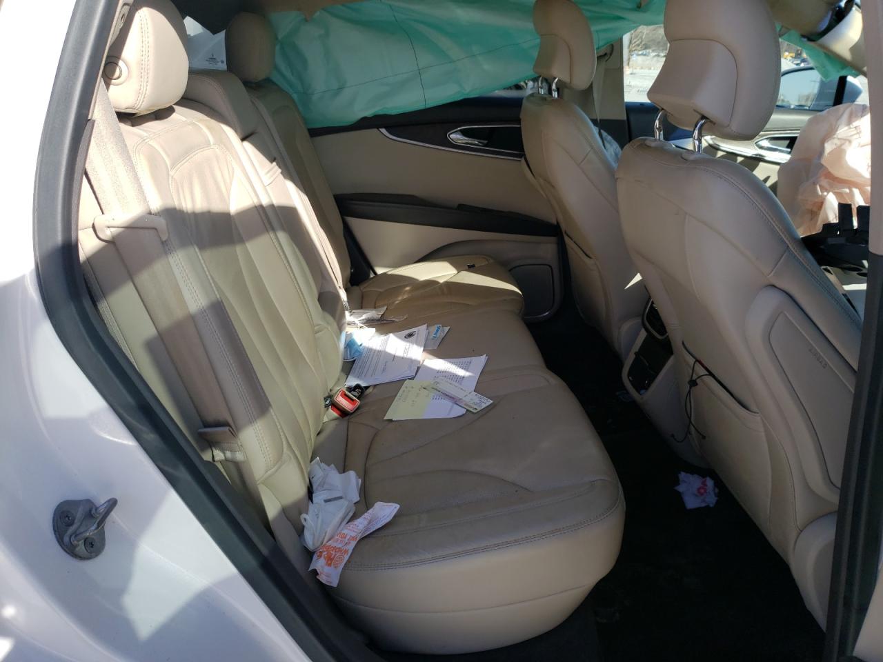 Photo 6 from auction – 2016 LINCOLN MKX RESERV with VIN 2LMTJ6LR7GBL80440