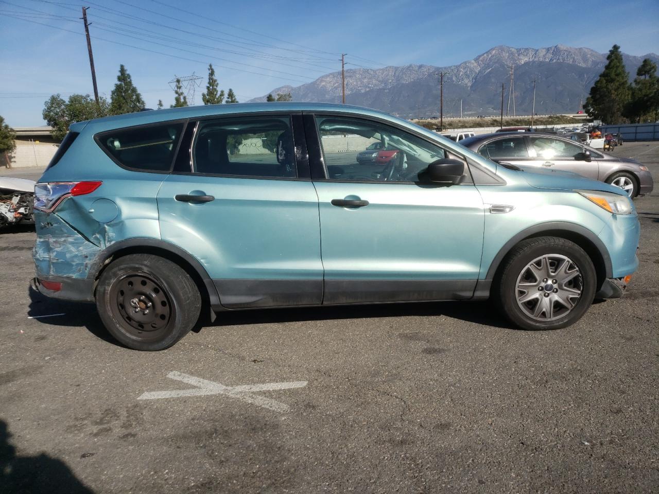 Photo 9 from auction – 2013 FORD ESCAPE S with VIN 1FMCU0F78DUC03511