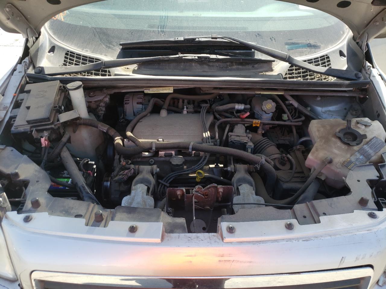 Photo 7 from auction – 2005 SATURN RELAY 3 with VIN 5GZDX23L75D250221