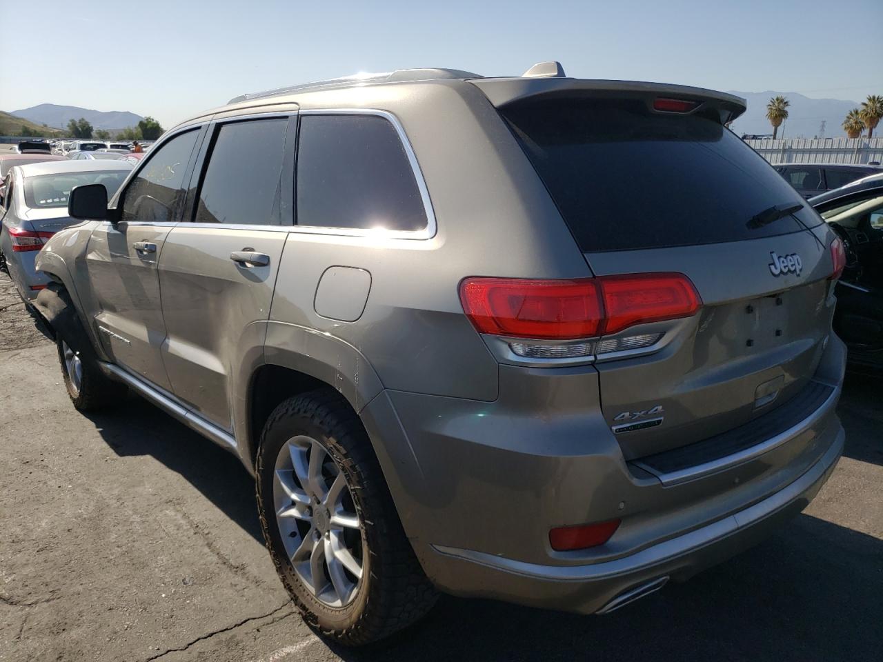 Photo 3 from auction – 2016 JEEP GRAND CHER with VIN 1C4RJFJM0GC442987