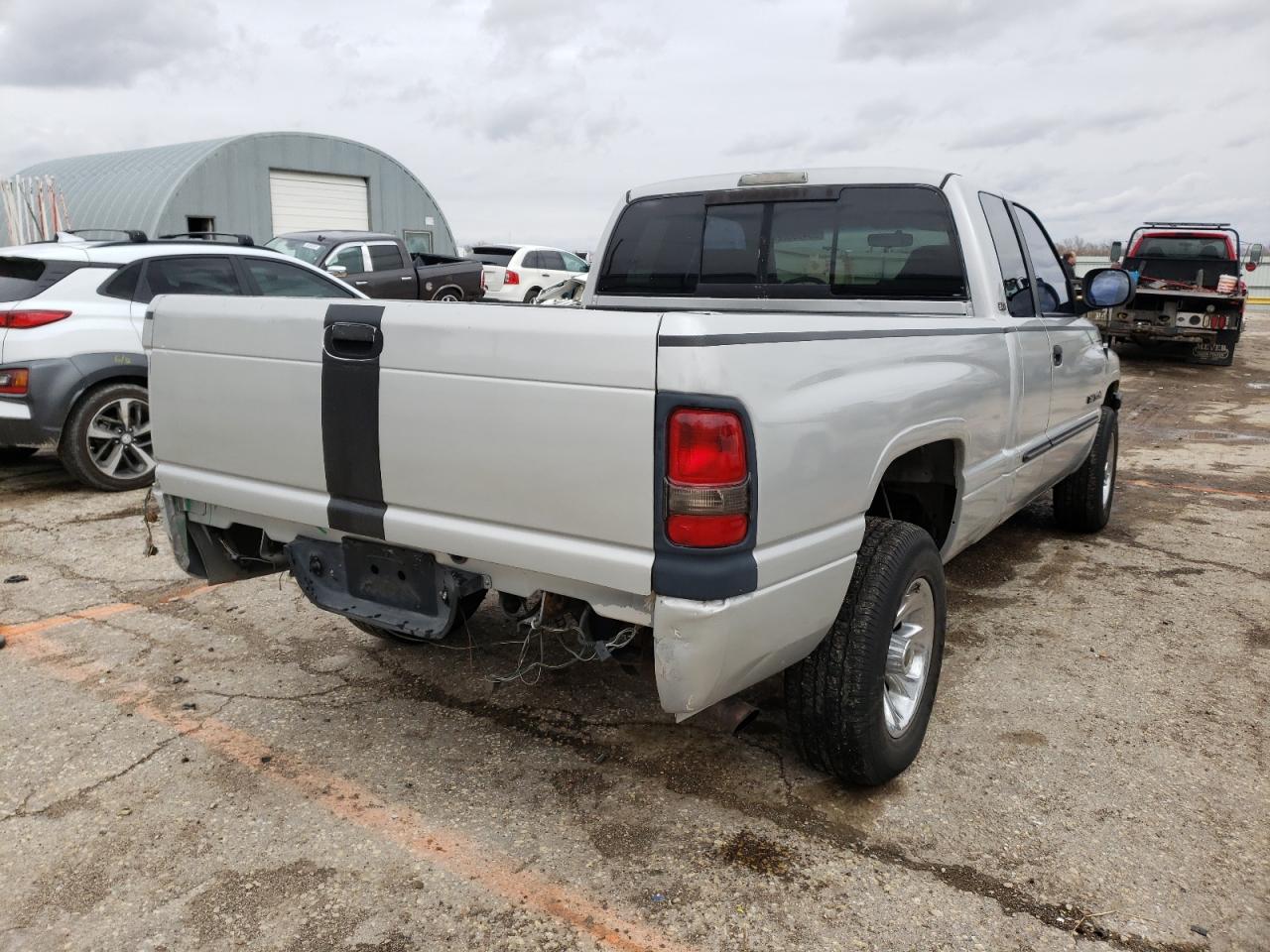 Photo 4 from auction – 2001 DODGE RAM 1500 with VIN 3B7HC13Z91G771242