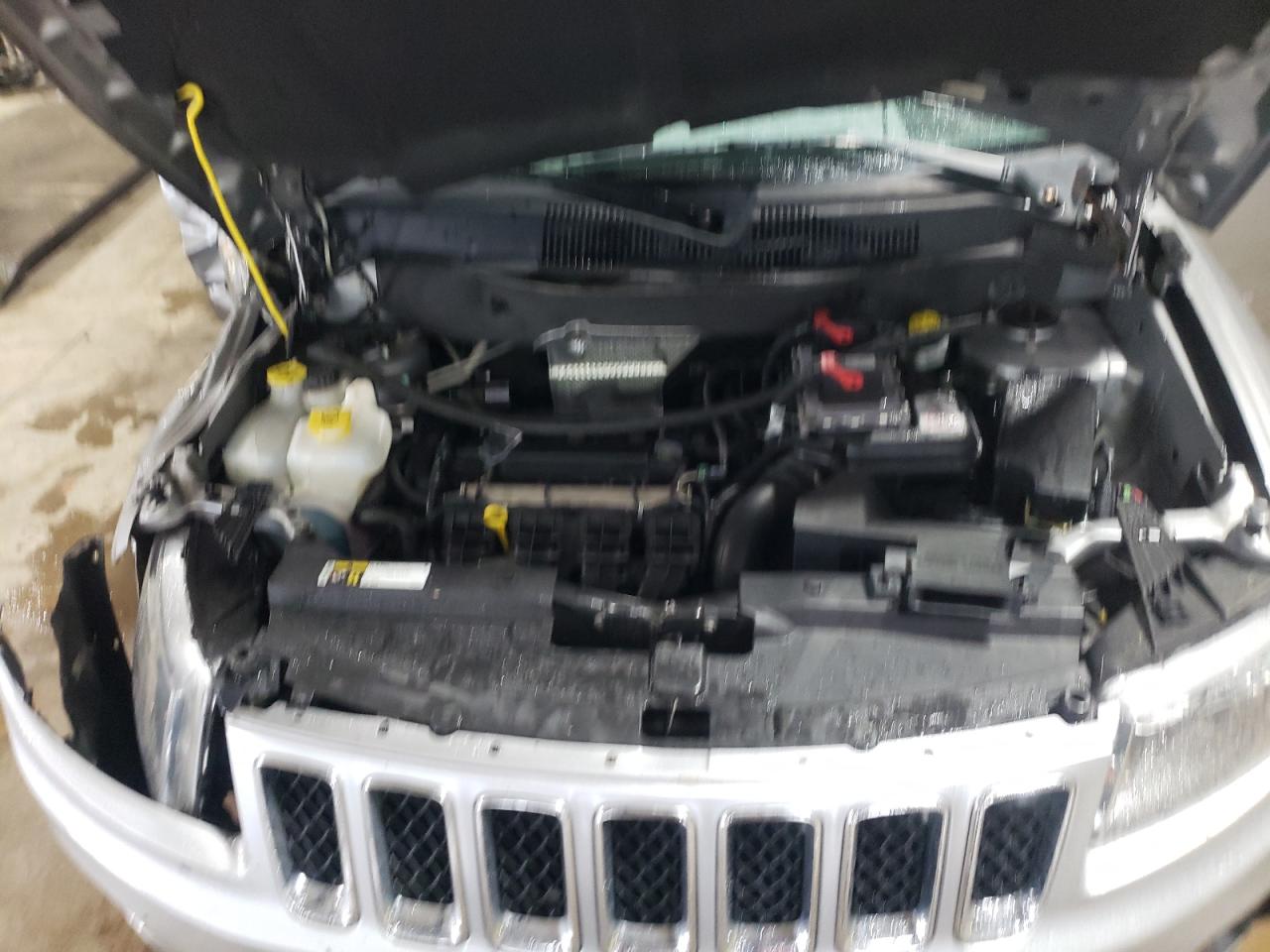 Photo 7 from auction – 2015 JEEP COMPASS SP with VIN 1C4NJCBA6FD235644