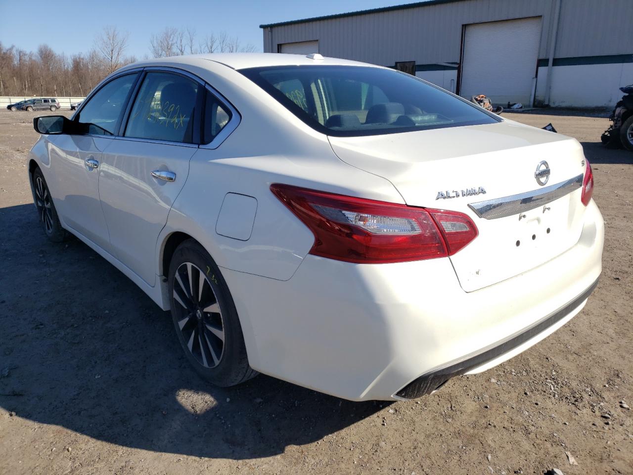 Photo 3 from auction – 2018 NISSAN ALTIMA 2.5 with VIN 1N4AL3AP2JC134880