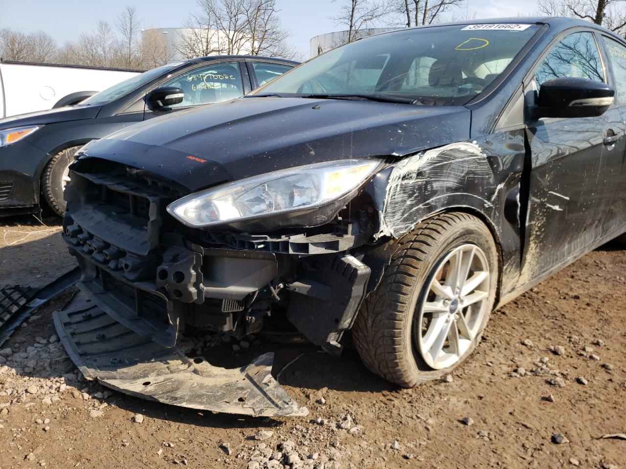 Photo 9 from auction – 2016 FORD FOCUS SE with VIN 1FADP3F24GL277885