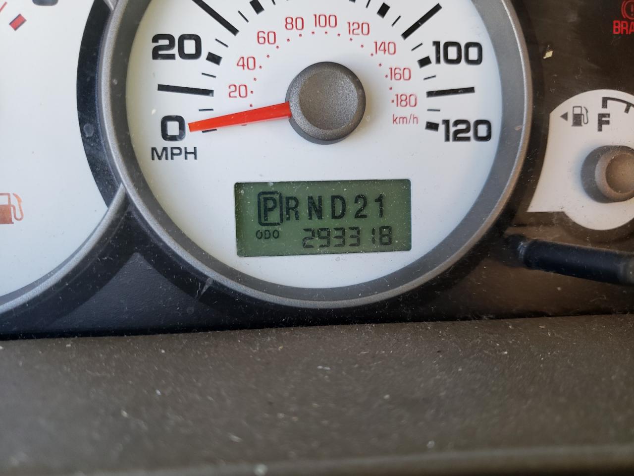 Photo 8 from auction – 2006 FORD ESCAPE XLT with VIN 1FMCU031X6KC04013