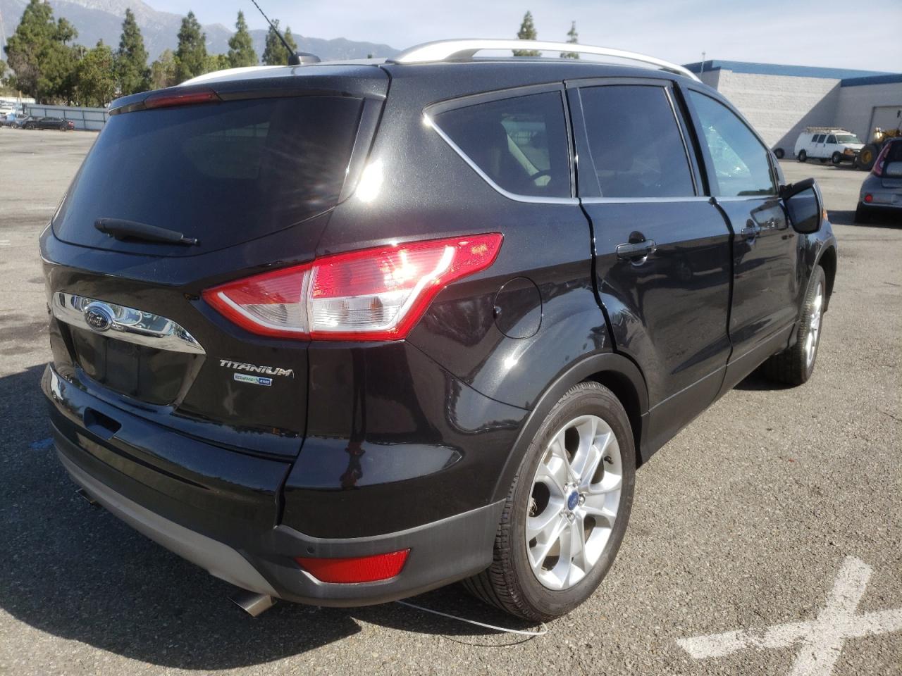 Photo 4 from auction – 2014 FORD ESCAPE TIT with VIN 1FMCU9JX2EUC22844