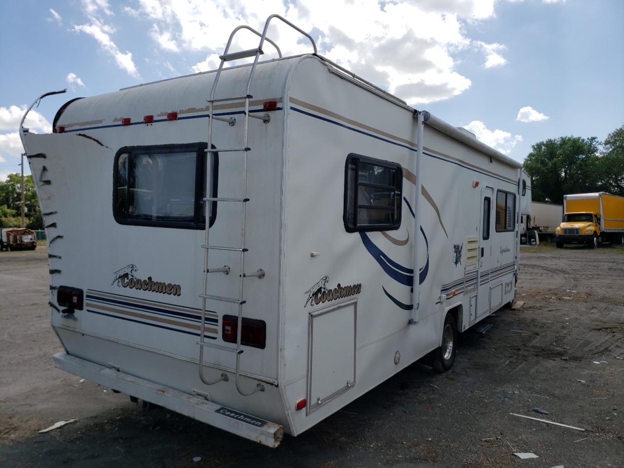 Photo 4 from auction – 2000 COACH LEPRECHAUN with VIN 1FDXE45SXYHA11016