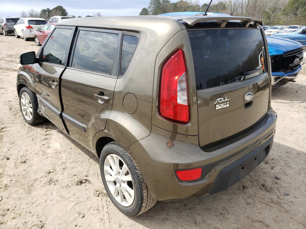 Снимка 3 от търг – 2012 KIA SOUL + с VIN KNDJT2A67C7369038