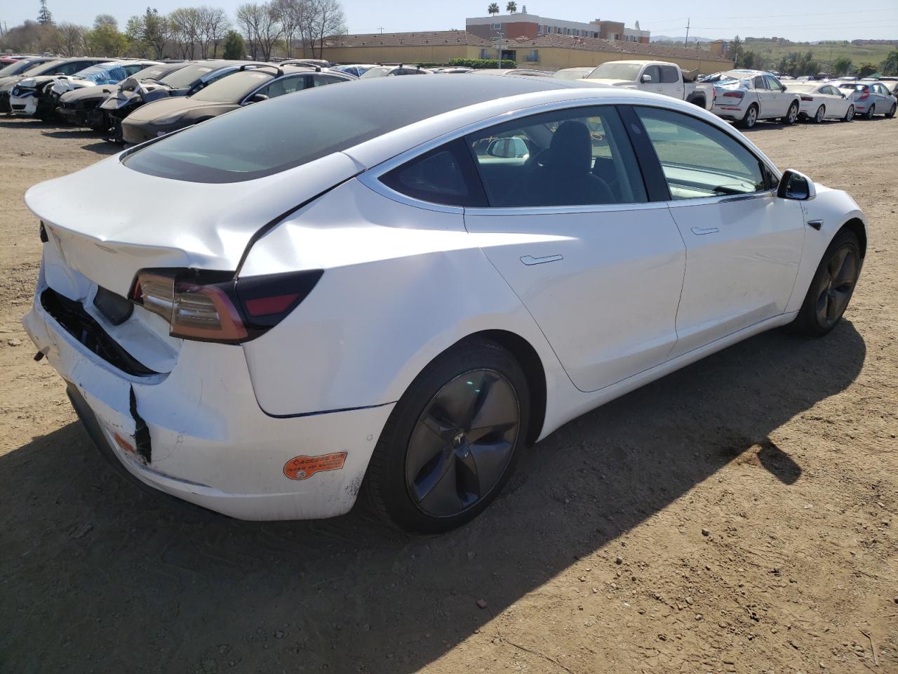 Photo 4 from auction – 2020 TESLA MODEL 3 with VIN 5YJ3E1EA5LF739893