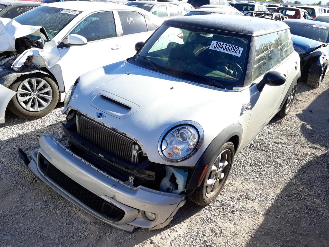Photo 2 from auction – 2013 MINI COOPER S with VIN WMWSV3C55DT396639