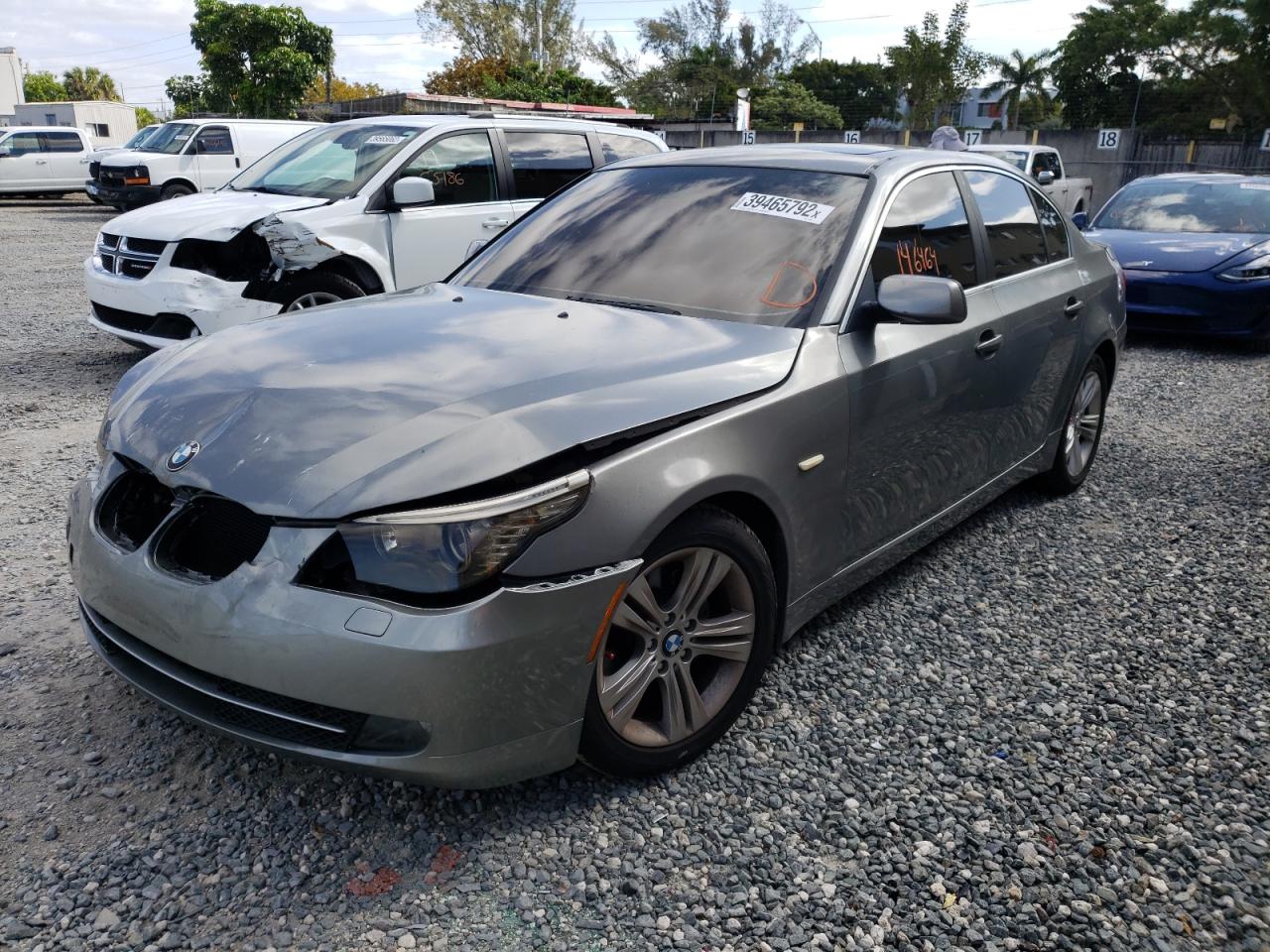 Photo 2 from auction – 2008 BMW 528 I with VIN WBANU535X8CT11960